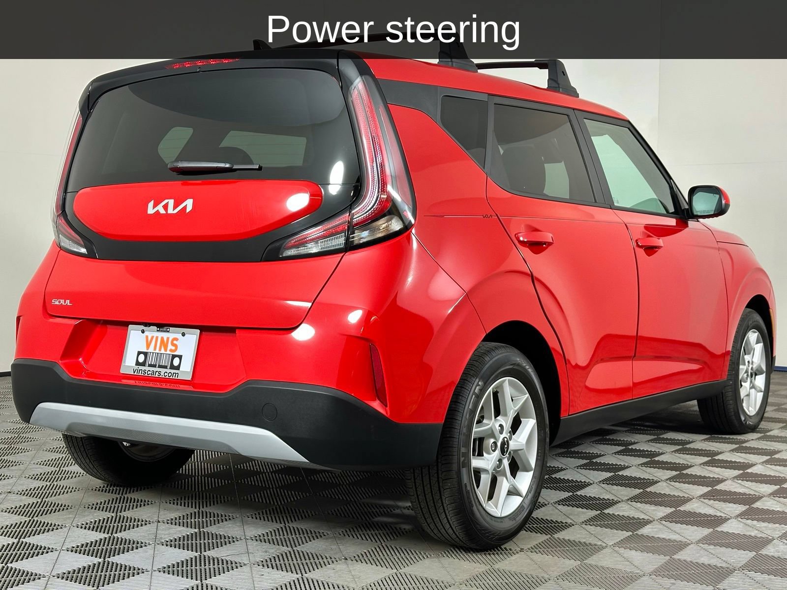 Used 2024 Kia Soul LX w/ Option Group 015 FWD image 4