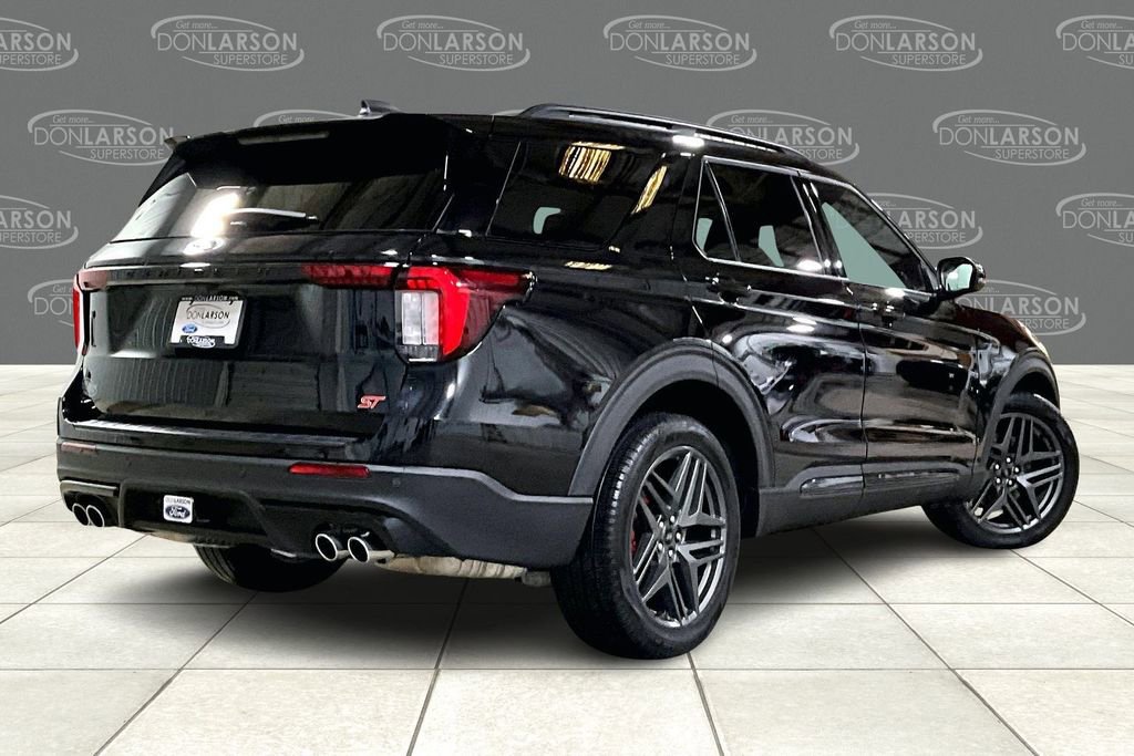 Used 2025 Ford Explorer ST w/ Sun And Sound Package image 7