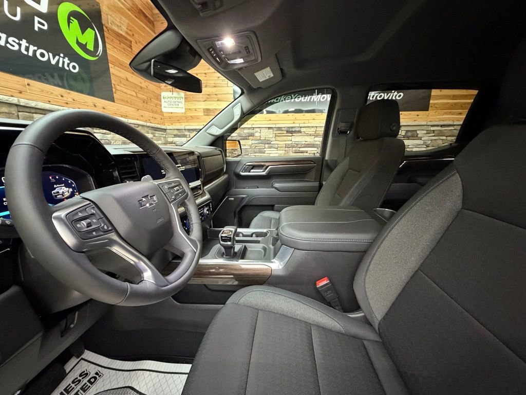 Used 2026 Chevrolet Silverado 1500 LT Trail Boss w/ Safety Package image 12