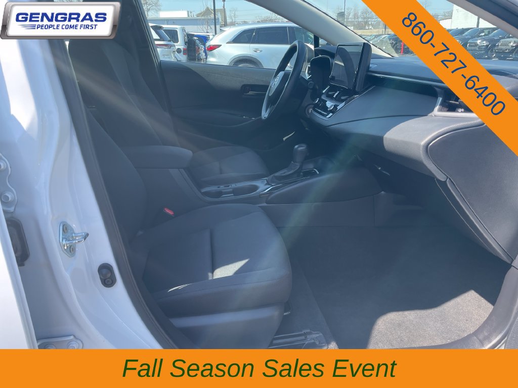 Used 2024 Toyota Corolla LE FWD image 14