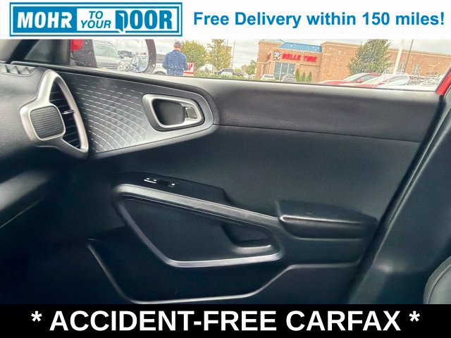 Used 2020 Kia Soul S FWD image 28