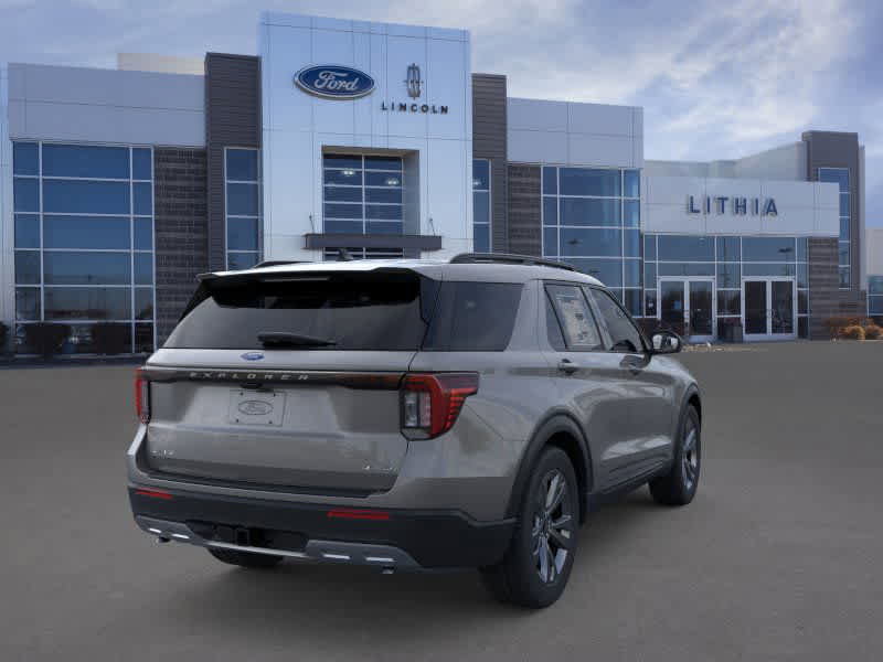 Used 2026 Ford Explorer Active w/ Active Comfort Package image 8