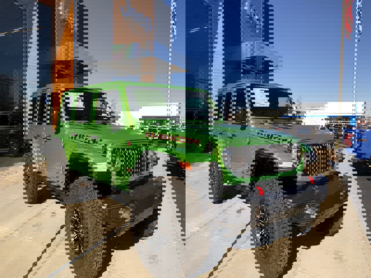 New 2026 Jeep Wrangler Unlimited Rubicon w/ Xtreme 35 Tire Package image 7