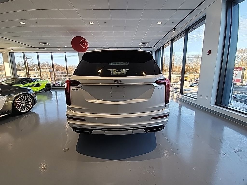 Used 2020 Cadillac XT6 Premium Luxury image 5