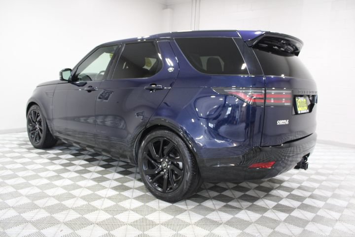 Used 2021 Land Rover Discovery S R-Dynamic AWD/4WD image 10