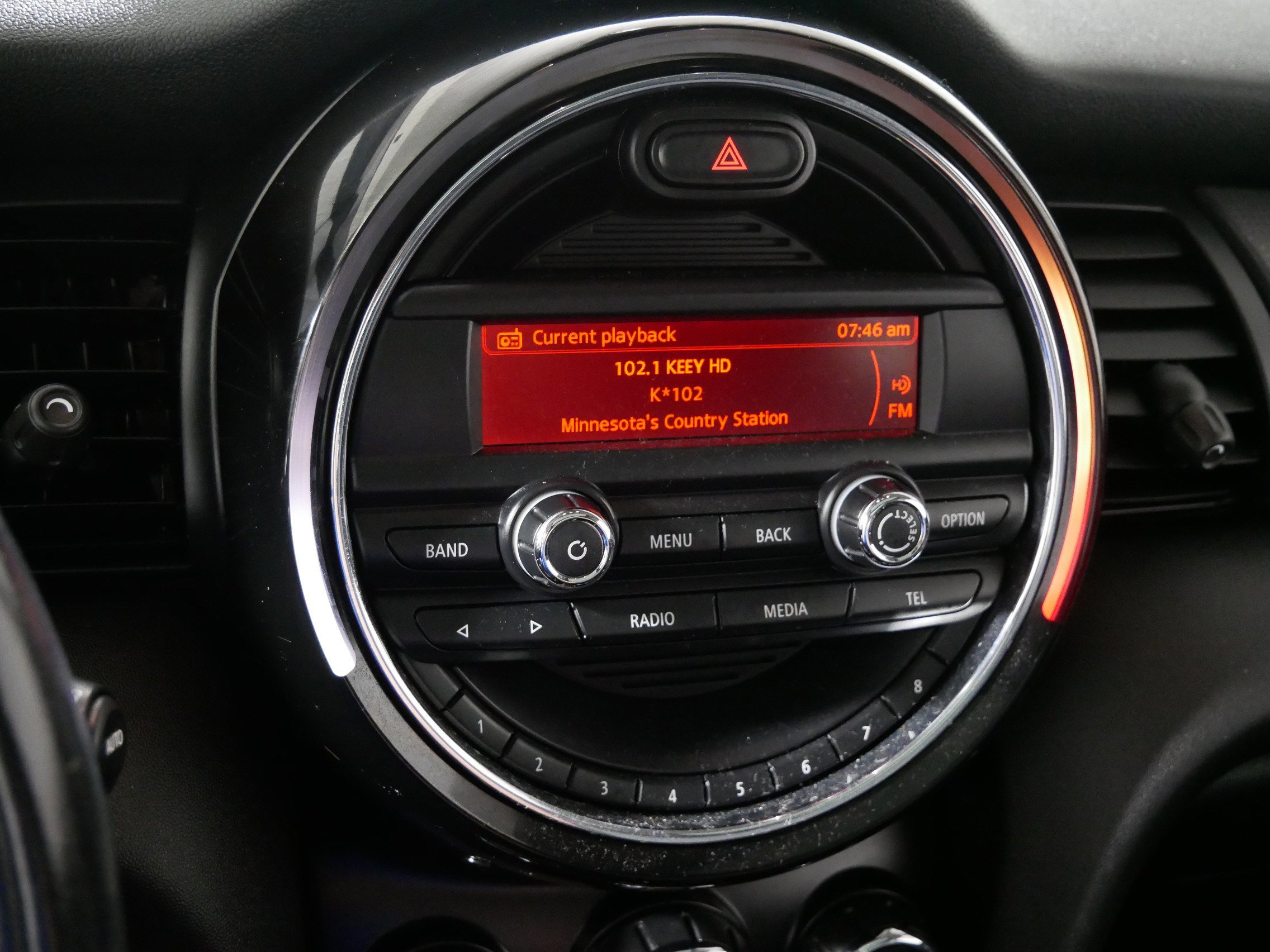 Used 2015 MINI Cooper 2-Door Hardtop image 22