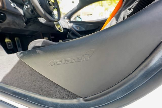 Used 2019 McLaren 600LT RWD image 63