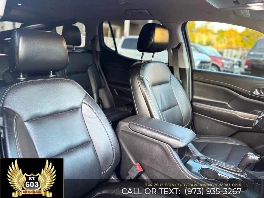 Used 2019 GMC Acadia SLT AWD/4WD image 16