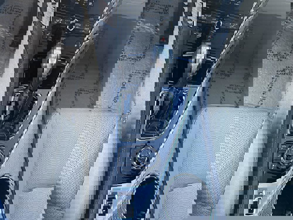 Used 2016 INFINITI Q50 Premium w/ Driver Assistance Package image 8