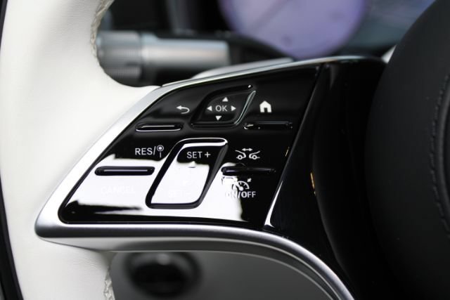 Used 2026 Mercedes-Benz Maybach SL 680 image 48