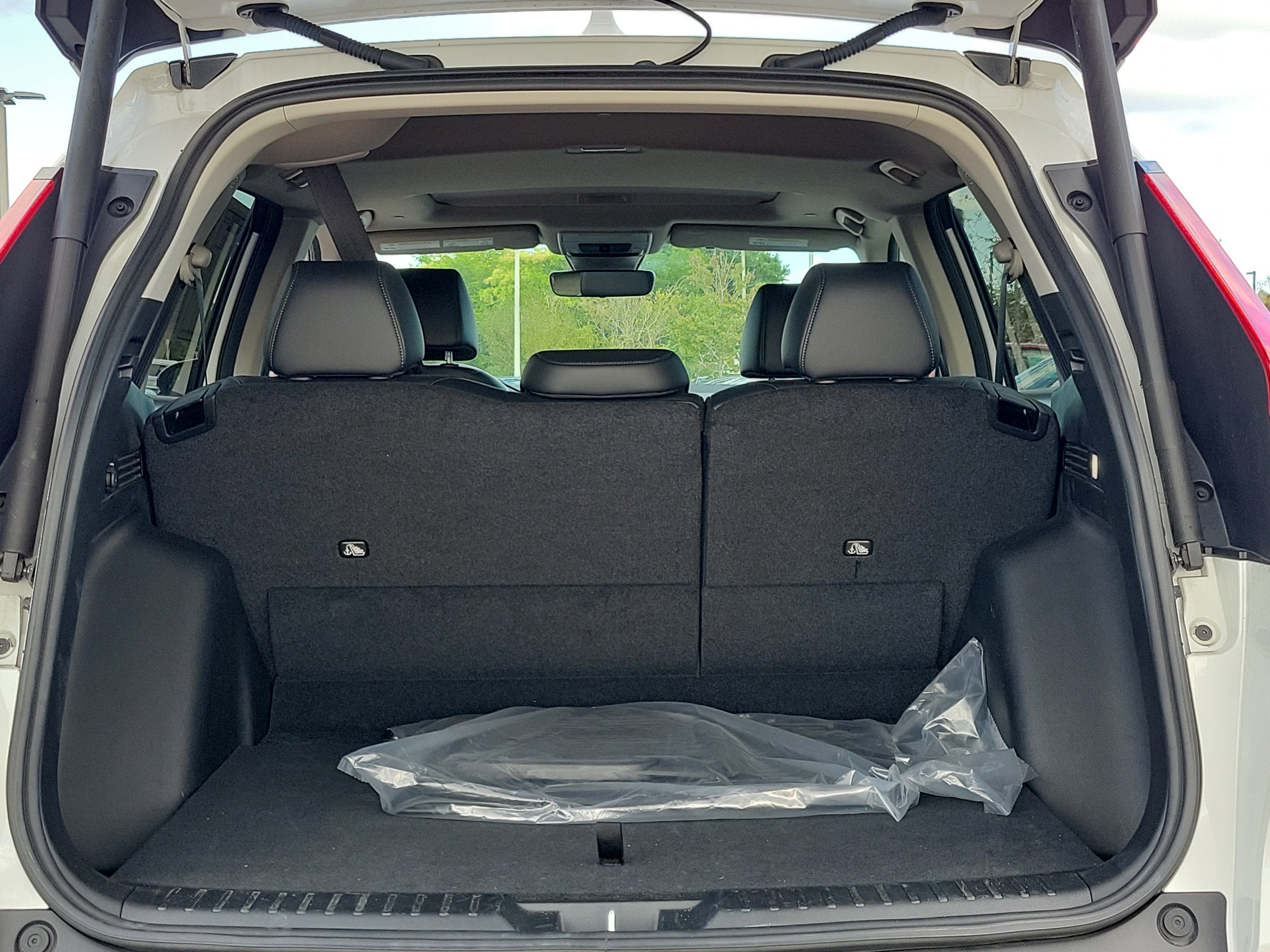 Used 2024 Honda CR-V EX-L image 12