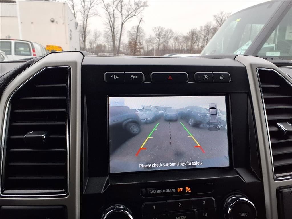 Used 2020 Ford F150 Lariat image 21