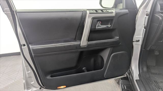 Used 2020 Toyota 4Runner SR5 Premium AWD/4WD image 13