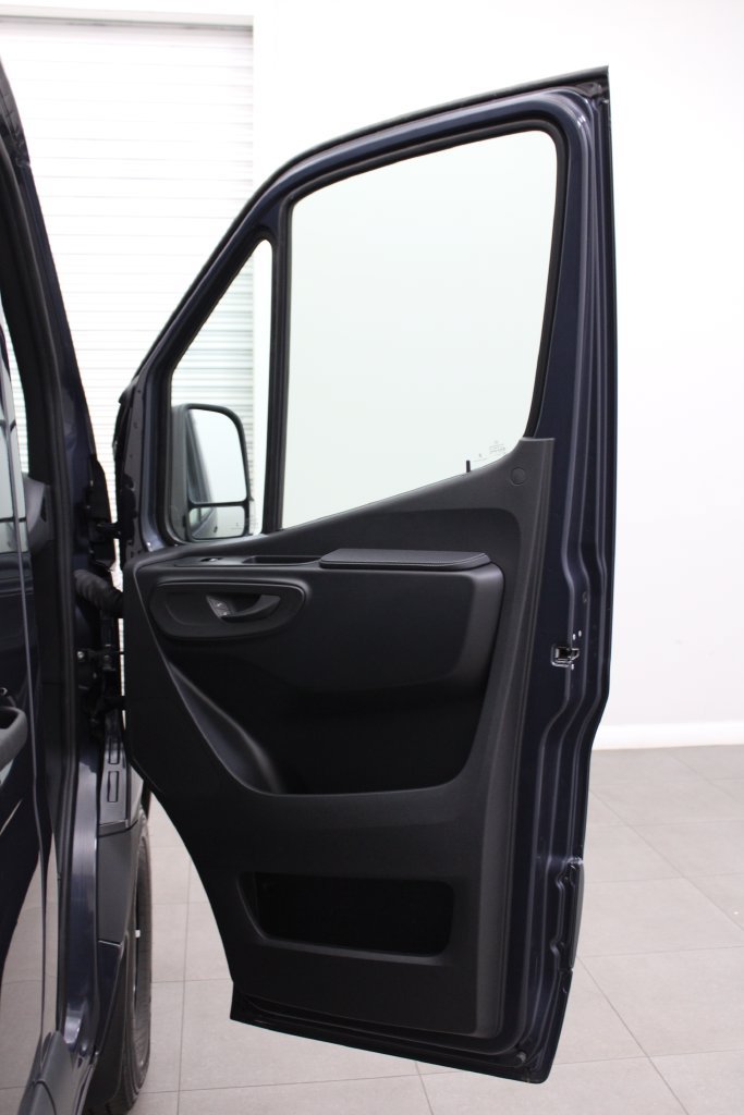 New 2026 Mercedes-Benz Sprinter 2500 image 25