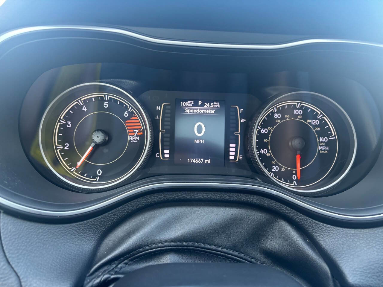 Used 2019 Jeep Cherokee Latitude Plus w/ Comfort/Convenience Group image 20