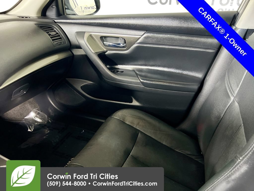 Used 2015 Nissan Altima 3.5 SL FWD image 28