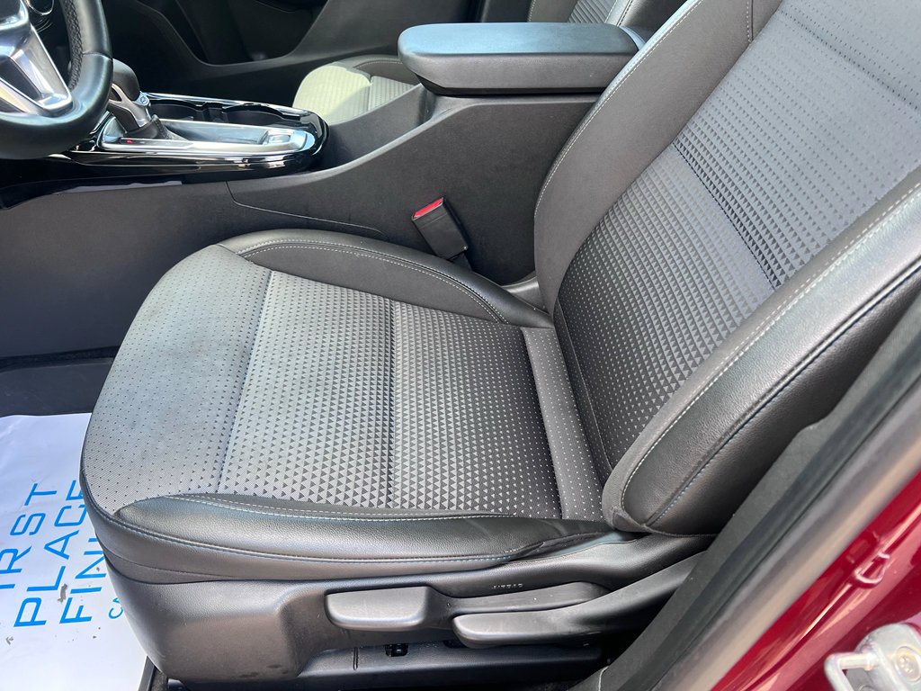 Used 2024 Chevrolet Trax LT w/ Driver Confidence Package image 18