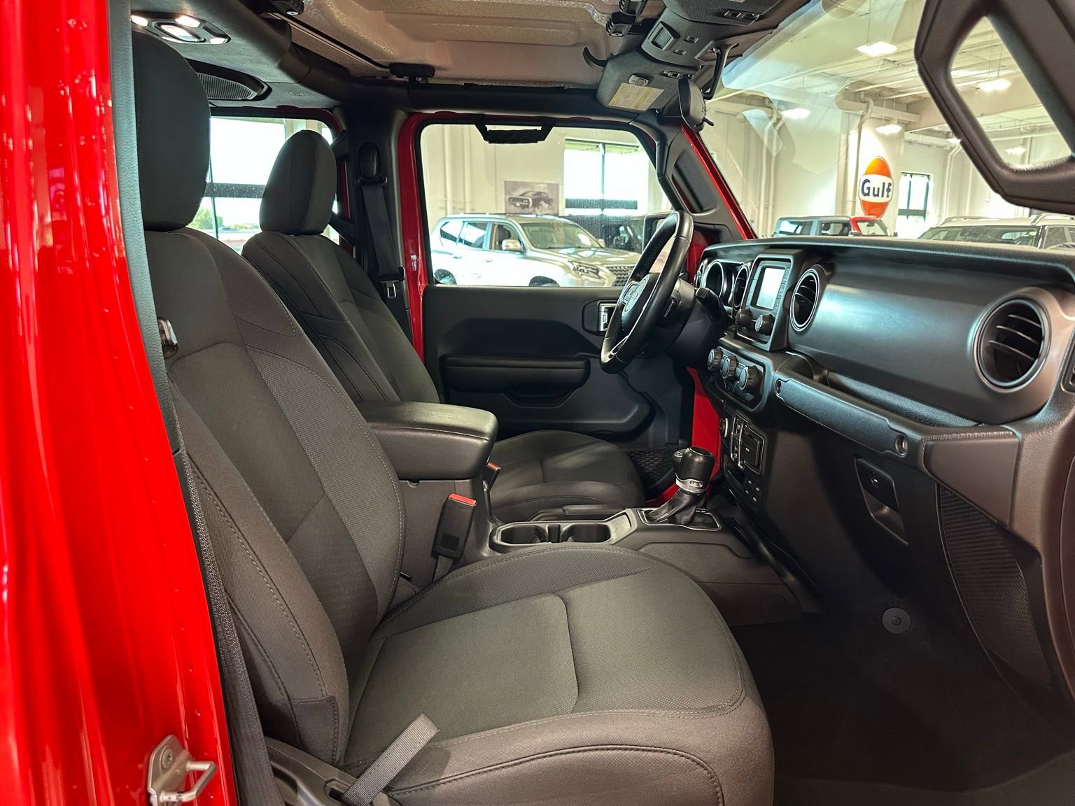 Used 2021 Jeep Gladiator Willys image 33