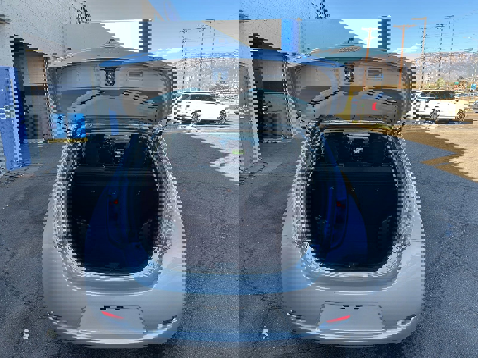 Used 2016 Nissan Leaf SV image 30