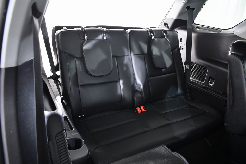 Used 2023 Ford Explorer XLT w/ Equipment Group 202A image 20