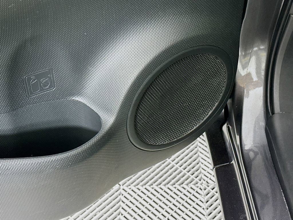 Used 2013 Scion xD image 23