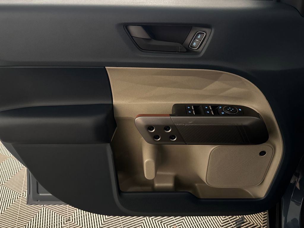 New 2026 Ford Maverick Lariat AWD/4WD image 24