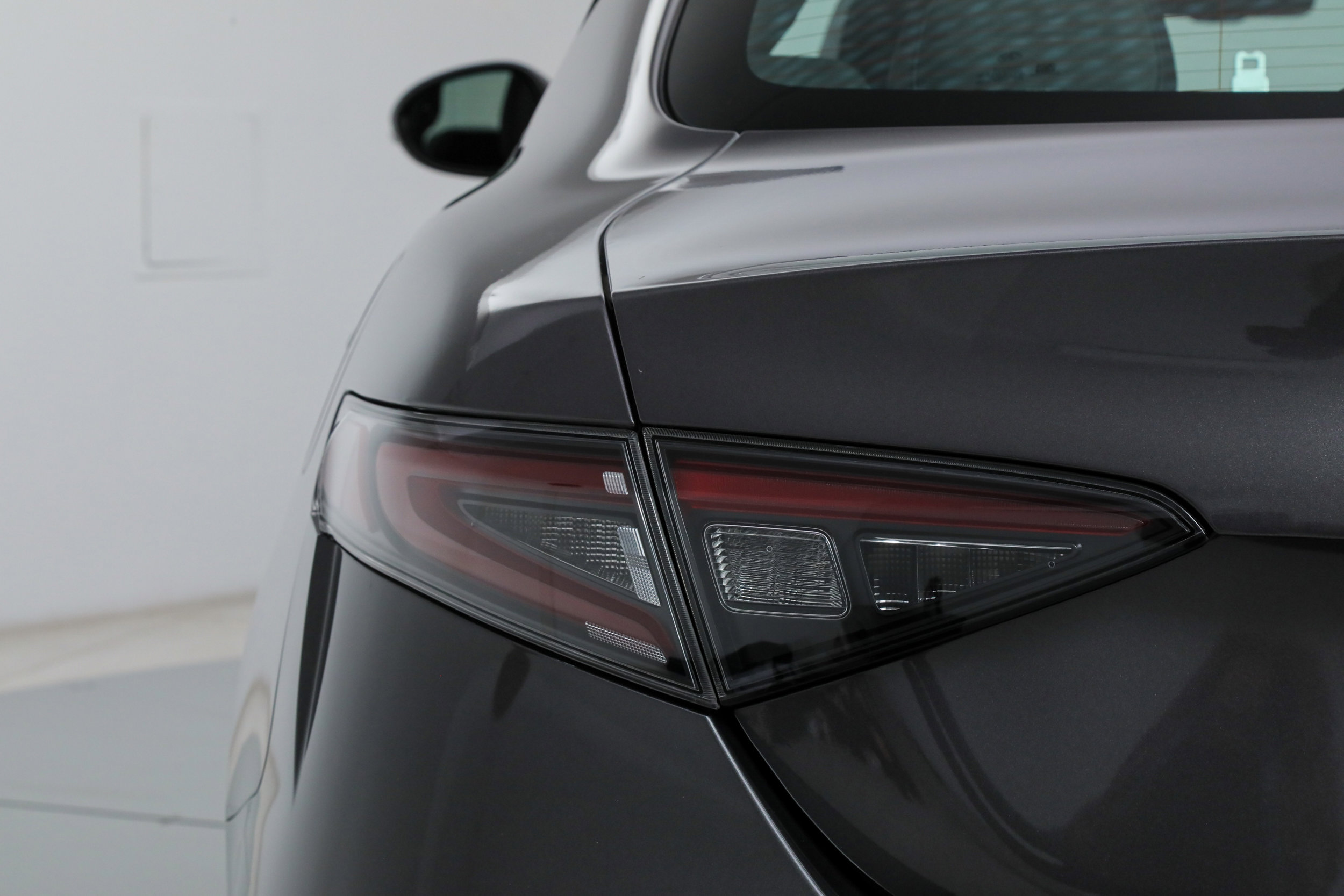 Used 2025 Alfa Romeo Giulia w/ Driving Assist Package image 24