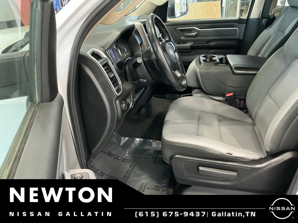 Used 2020 RAM 1500 Big Horn AWD/4WD image 3