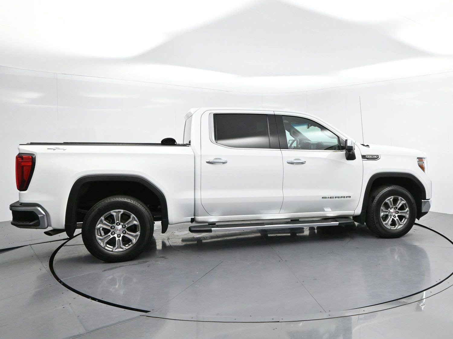 Used 2022 GMC Sierra 1500 SLT AWD/4WD image 8