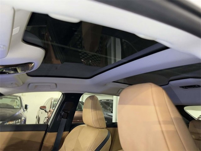 Certified 2025 Lexus RZ 300e 300e Premium image 22