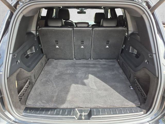 Used 2023 Mercedes-Benz GLB 250 4MATIC w/ Premium Package image 6