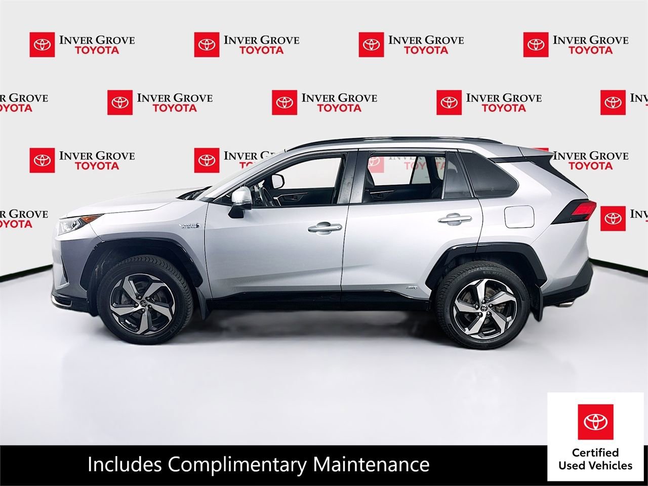 Certified 2021 Toyota RAV4 SE w/ Weather & Moonroof Package AWD/4WD image 8