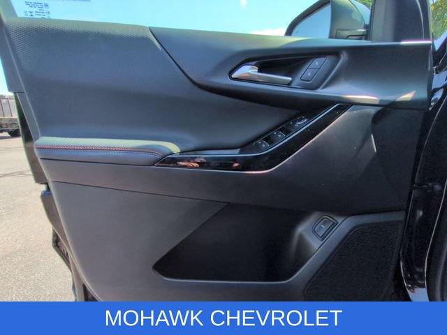 Used 2026 Chevrolet Equinox RS AWD/4WD image 22