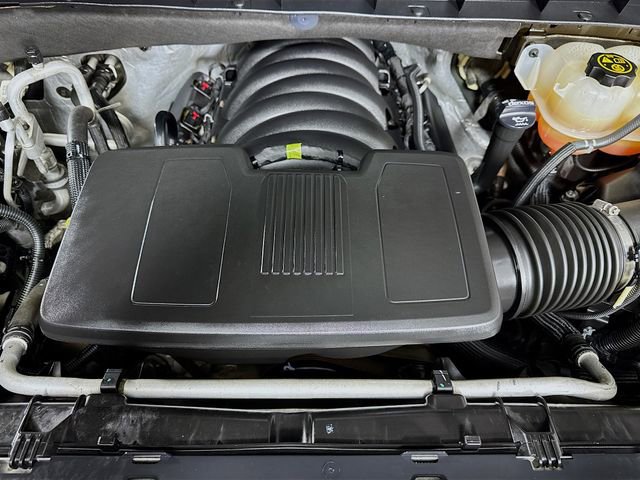 Used 2022 Chevrolet Silverado 1500 LTZ w/ LTZ Premium Package AWD/4WD image 32