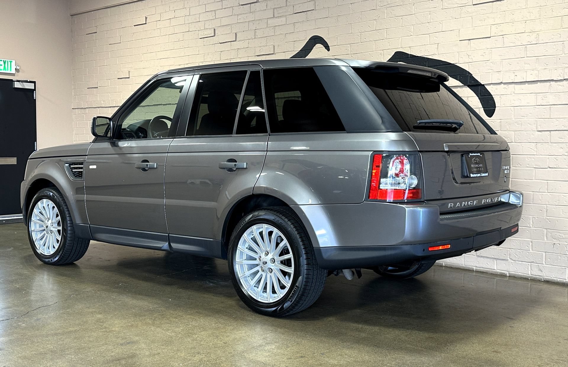 Used 2011 Land Rover Range Rover Sport HSE AWD/4WD image 14