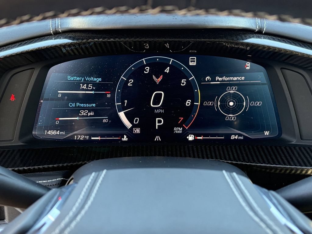 Used 2021 Chevrolet Corvette Stingray Premium Conv w/ Z51 Performance Package RWD image 30