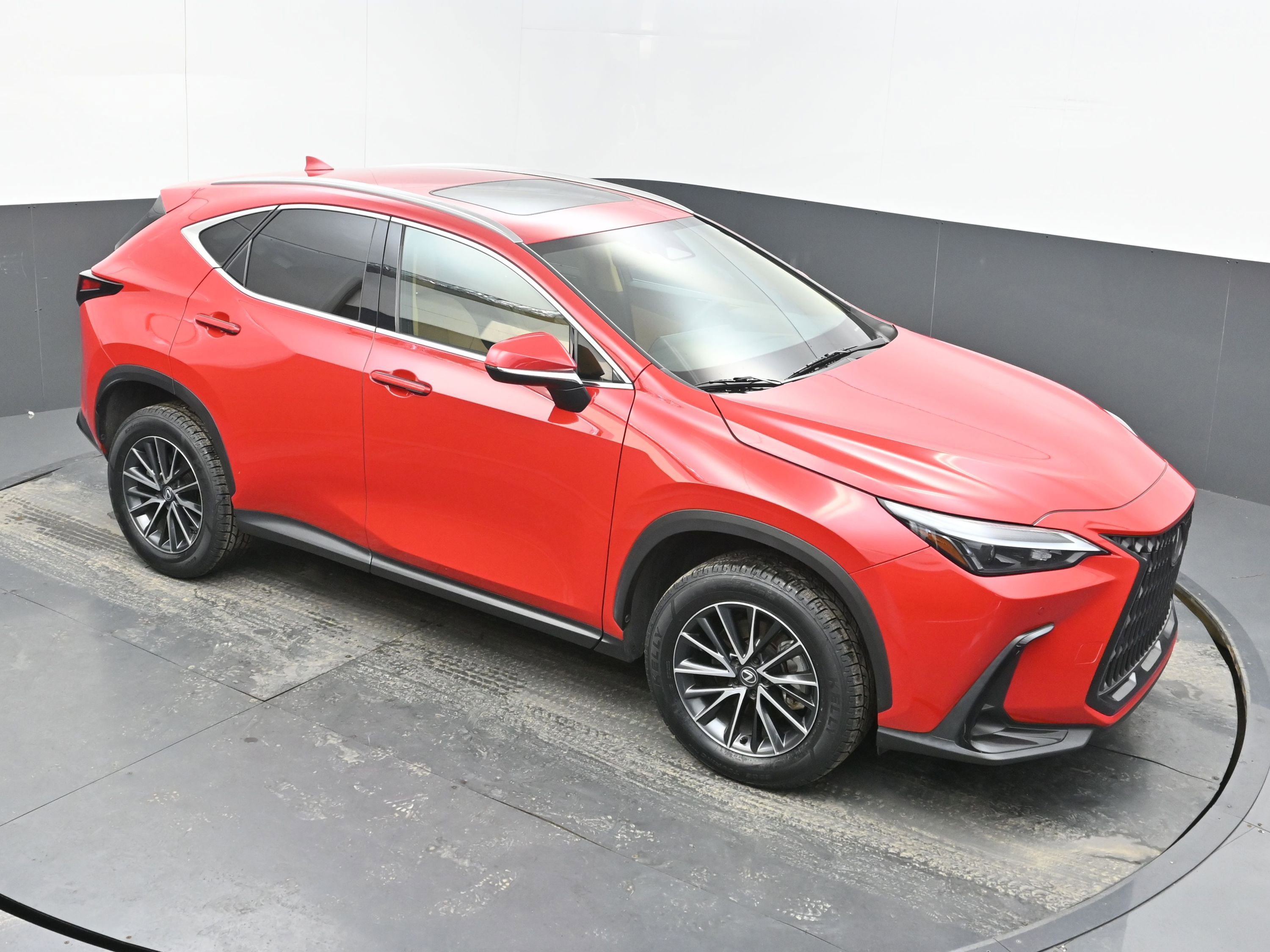 Used 2025 Lexus NX 250 FWD w/ Premium Package image 28