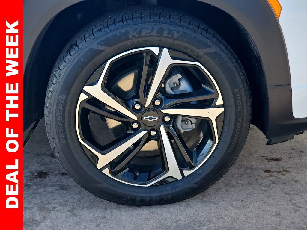 Used 2023 Chevrolet TrailBlazer RS image 38