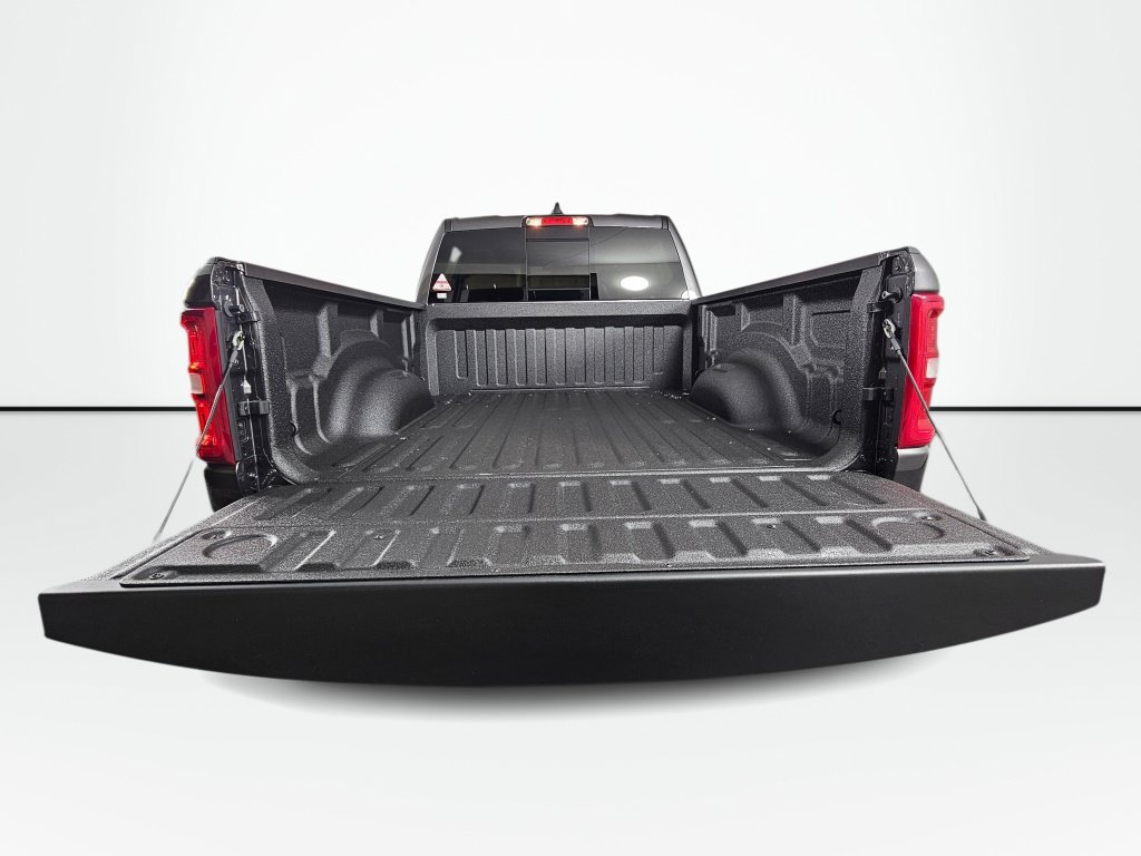 New 2026 RAM 1500 Big Horn AWD/4WD image 17