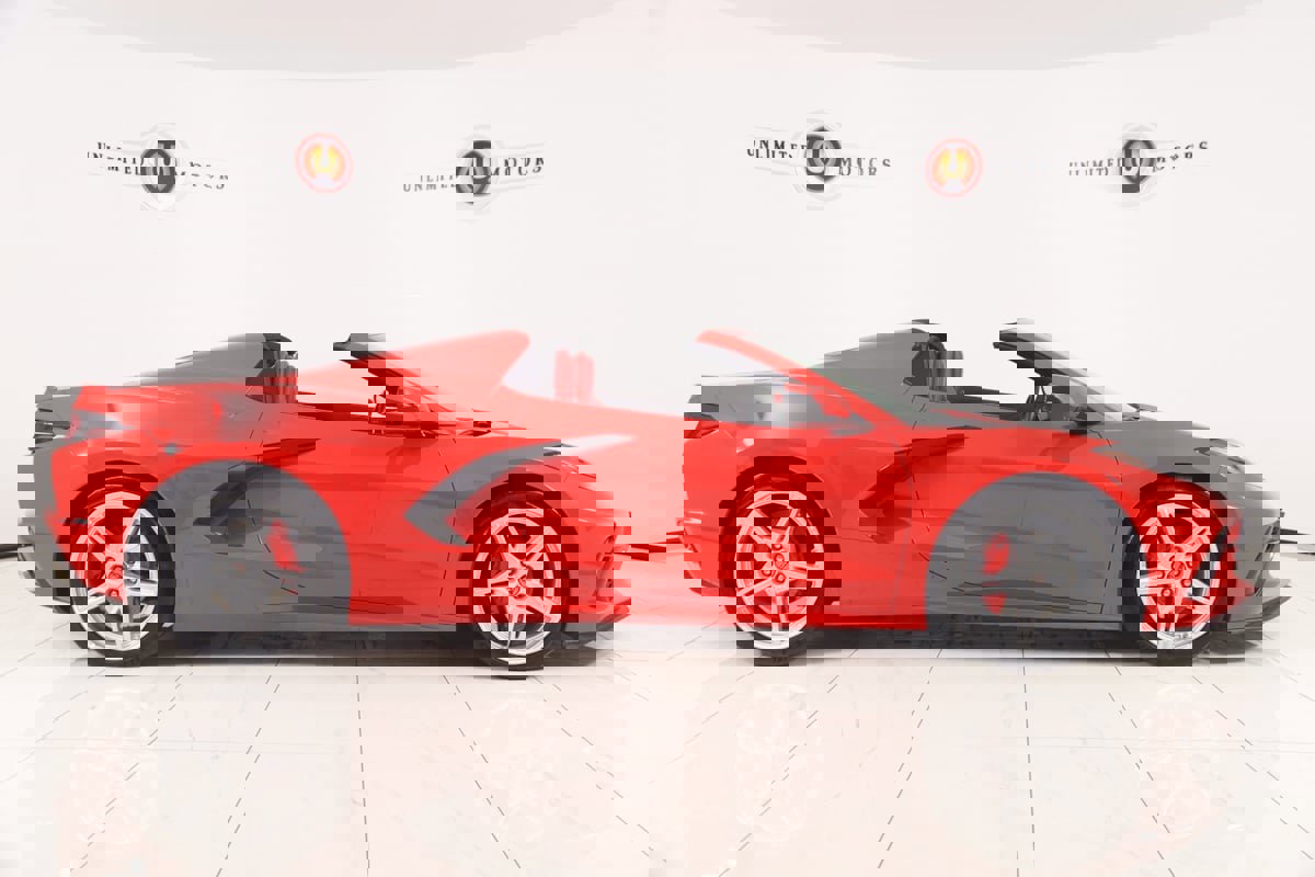 Used 2023 Chevrolet Corvette Stingray Preferred Conv w/ 2LT image 2