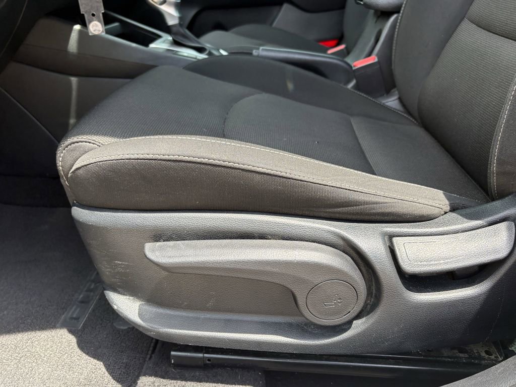 Used 2024 Kia Forte LXS w/ LXS Technology Package FWD image 13