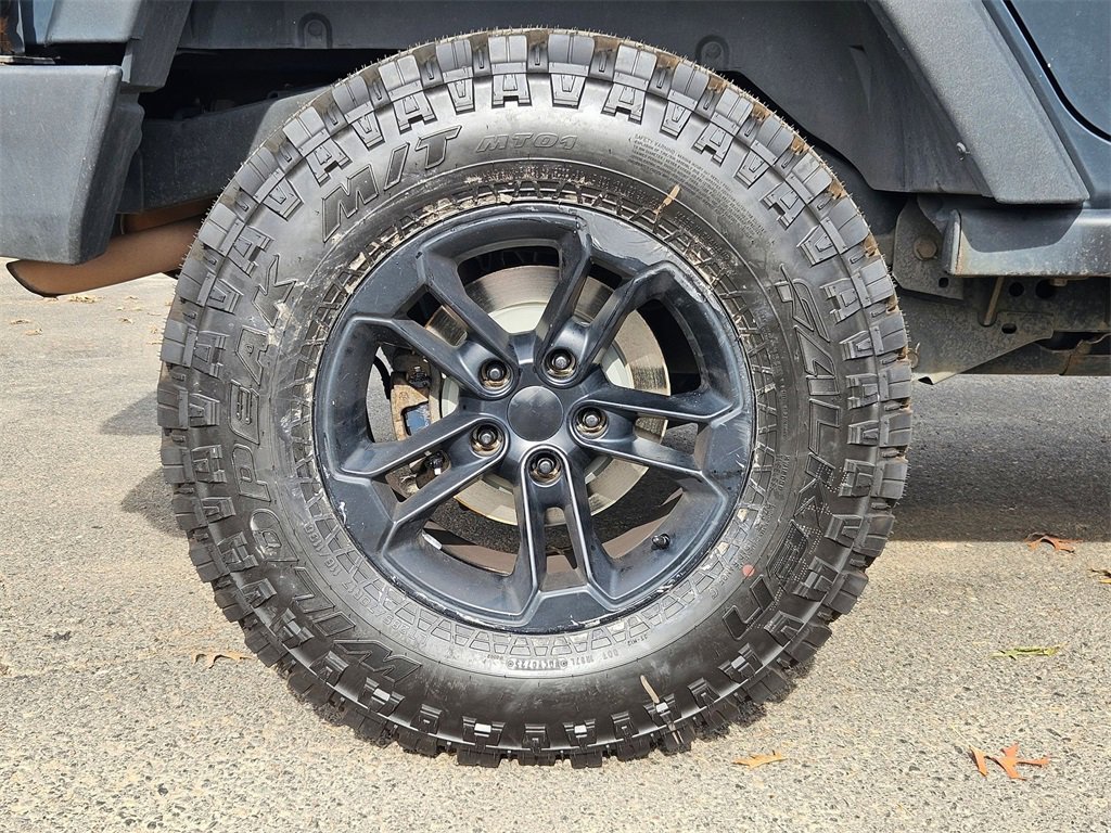 Used 2017 Jeep Wrangler Unlimited Sport image 9