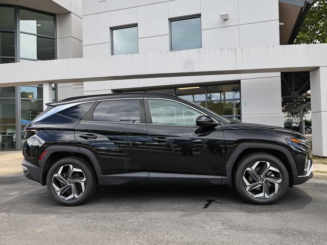 Used 2022 Hyundai Tucson SEL w/ Convenience + Premium Package AWD/4WD image 4