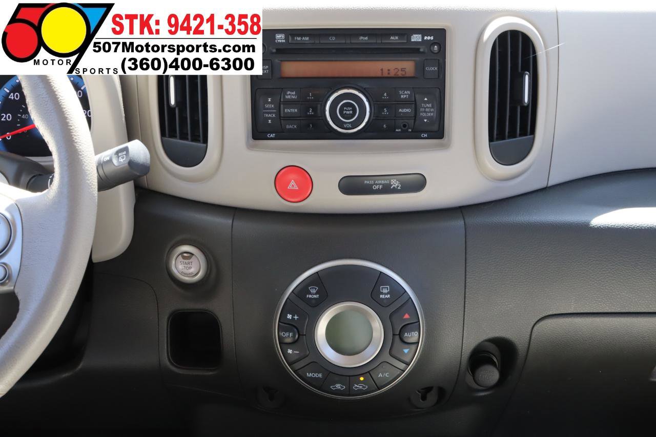 Used 2012 Nissan Cube 1.8 SL w/ Interior Designer Pkg FWD image 18