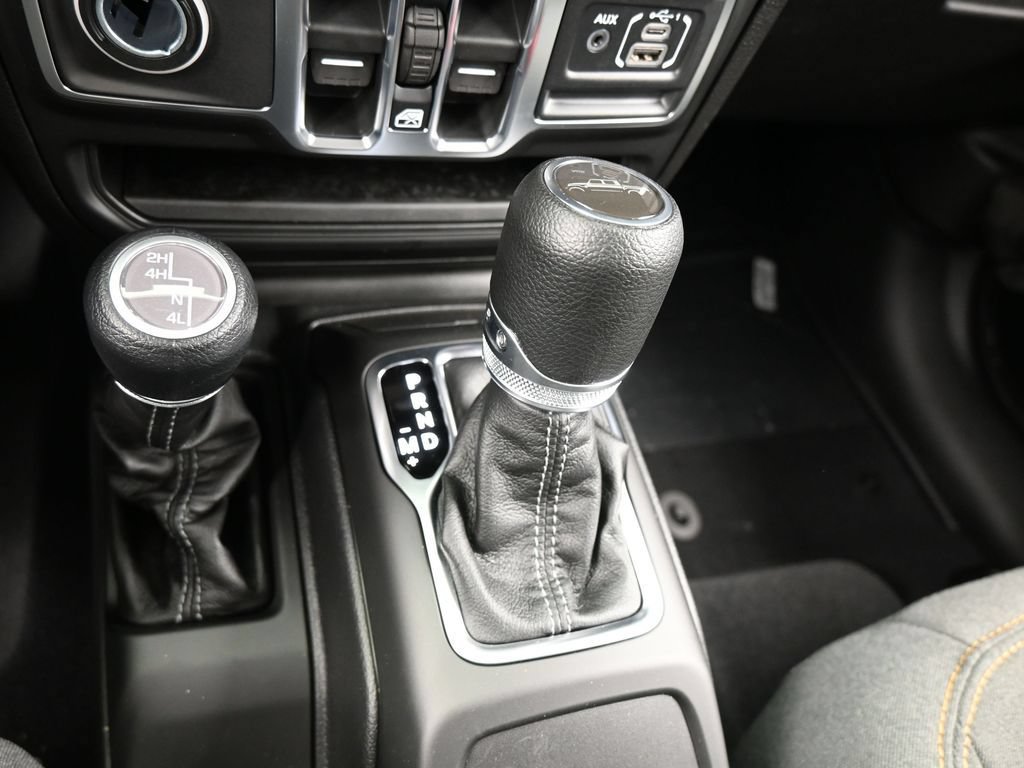 New 2026 Jeep Gladiator Sport AWD/4WD image 19