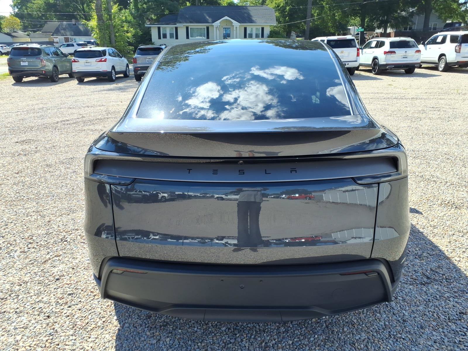 Used 2026 Tesla Model Y 2WD image 6