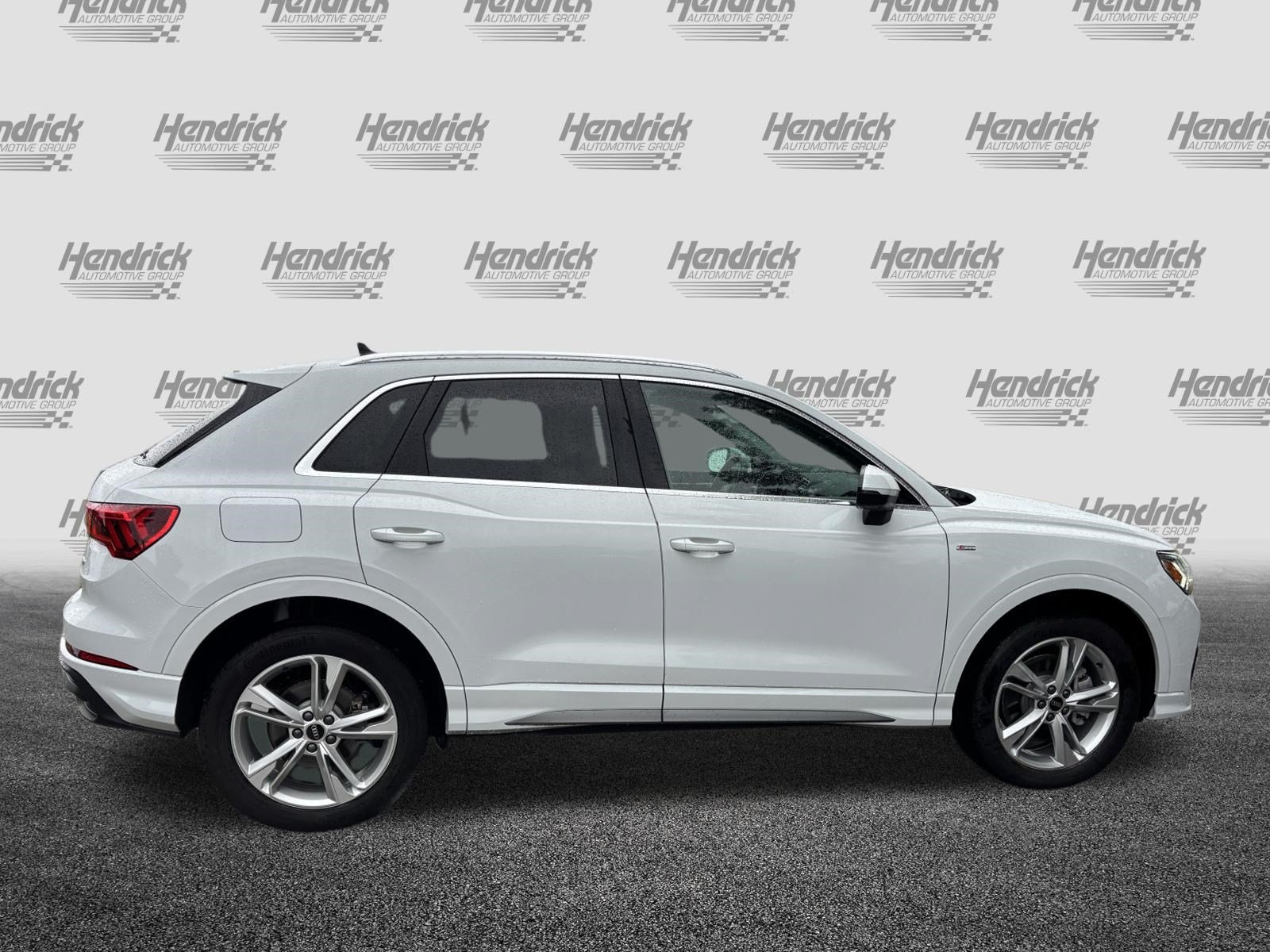 Certified 2023 Audi Q3 2.0T Premium Plus w/ Premium Plus Package AWD/4WD image 11