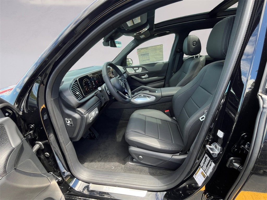Certified 2025 Mercedes-Benz GLE 350 4MATIC image 6
