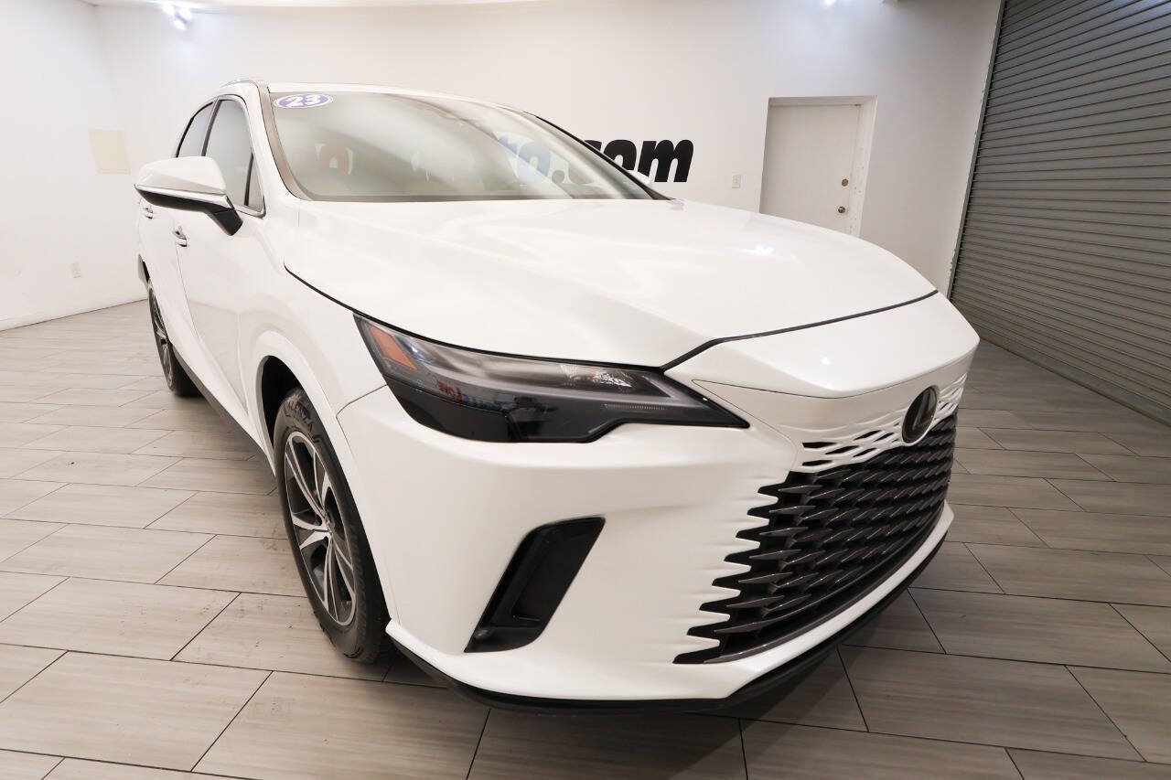 Used 2023 Lexus RX 350h w/ Cold Area Package AWD/4WD image 7