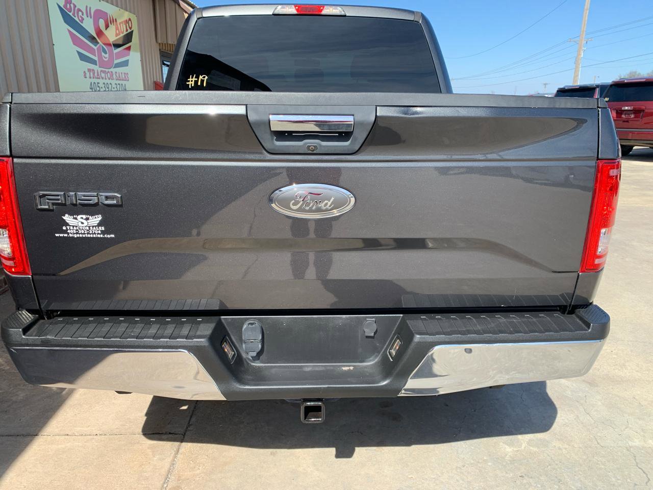 Used 2015 Ford F150 XLT w/ Equipment Group 301A Mid image 17